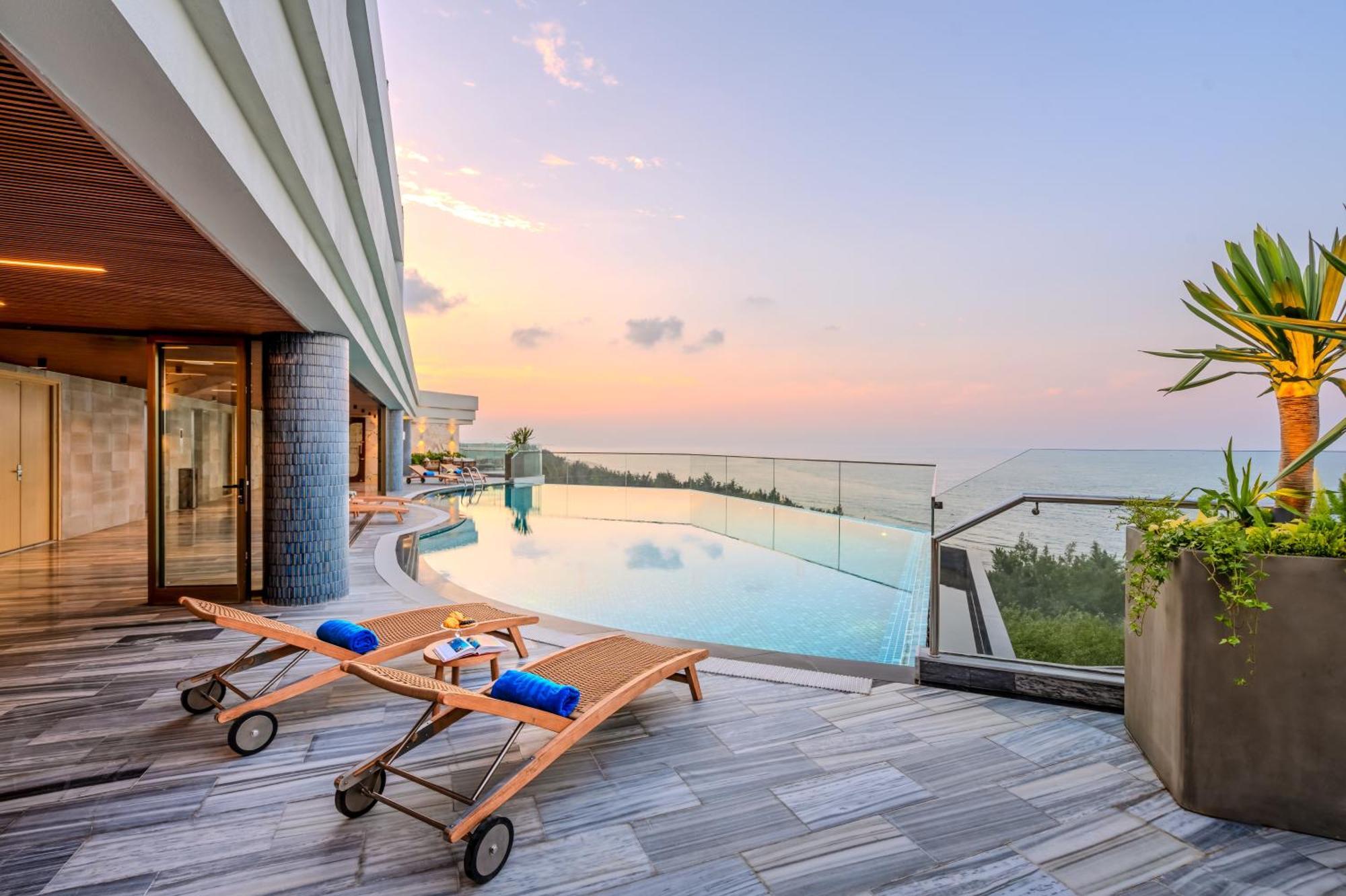 דונג הוי Poseido Hotel Quang Binh מראה חיצוני תמונה